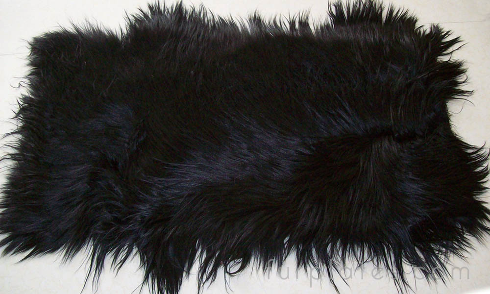 black kidassia long hair kid goat fur plate